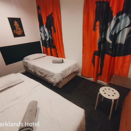 Br Parklands Hotel Klang Exterior photo